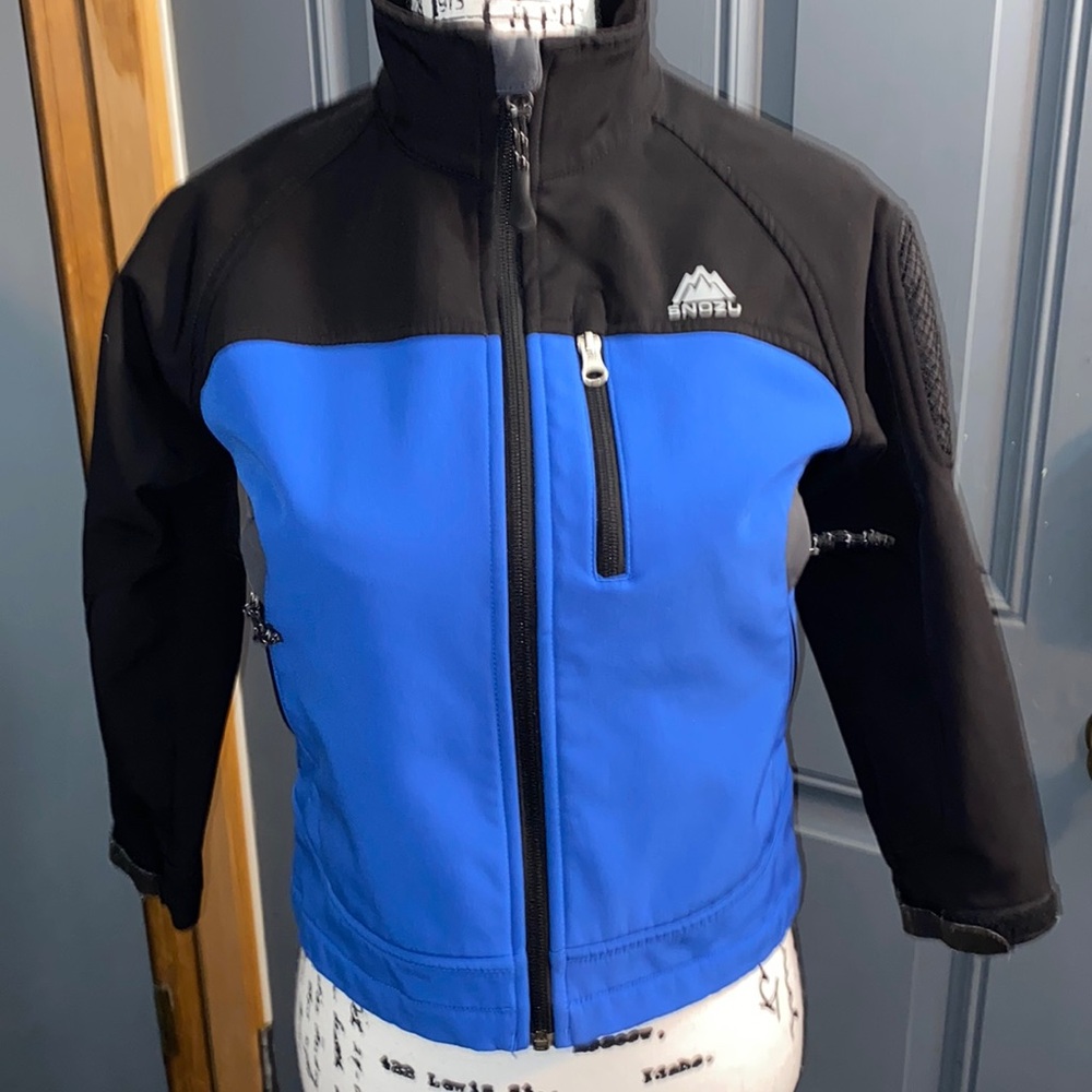 Snozu kid size small 7/8 Jacket